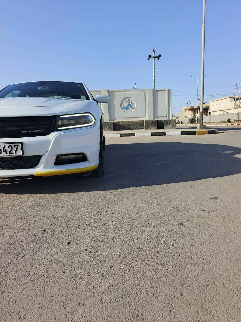 سلام عليكم البيع فقط؟؟؟؟؟؟
......... ... السعر... 245وبيهه مجال
چارچر موديل 2019كندي كفاله عامه 
سياره جديده ماشيه 70 mi حقيقي 
كير مكينه حداديه كفاله 
سياره جديده وجاهزه ع اخر حبايه ماناقصهه شي 
بئسمي تحويل ثاني يوم هزه وسنويه جديده 
العنوان /كوت /شيخ سعد
رقم الهاتف ***********
