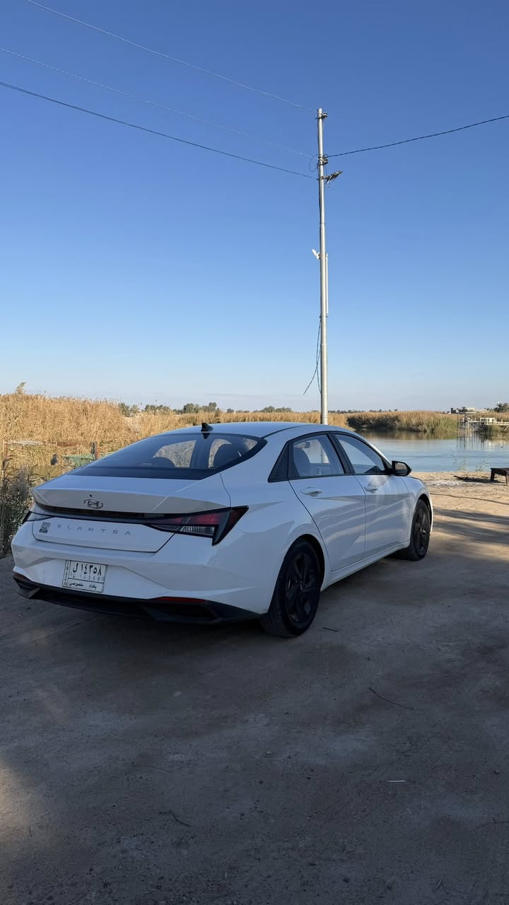 السلام عليكم
النترا 2023 خليجية كورية اصلية
مو تجميع الصين

محرك 1500 ماشية 25 الف كيلو نص مواصفات حادثها بسيط كلش وسطحي صار هنا بالعراق باب السايق مبدل بواحد اصلي مال تفصيخ نفس اللون والباب الخلفيه بيها صبغ على كد شبر والجاملغ بيه دكات بارد بسيطه
رقم وسنوية باسمي تحويل ثاني يوم 

سعرها 145 وبيها مجال
سيارة جديدة ونظيفة ومبيها اي غلطه وتكدر تجي وتشوفها وتكلبها  
وتسوقها وتدلل

رقم:  
***********

متواجد هنا واتصال وواتس ووين متريد 
مكاني بغداد الاعظمية / حي الجامعة
