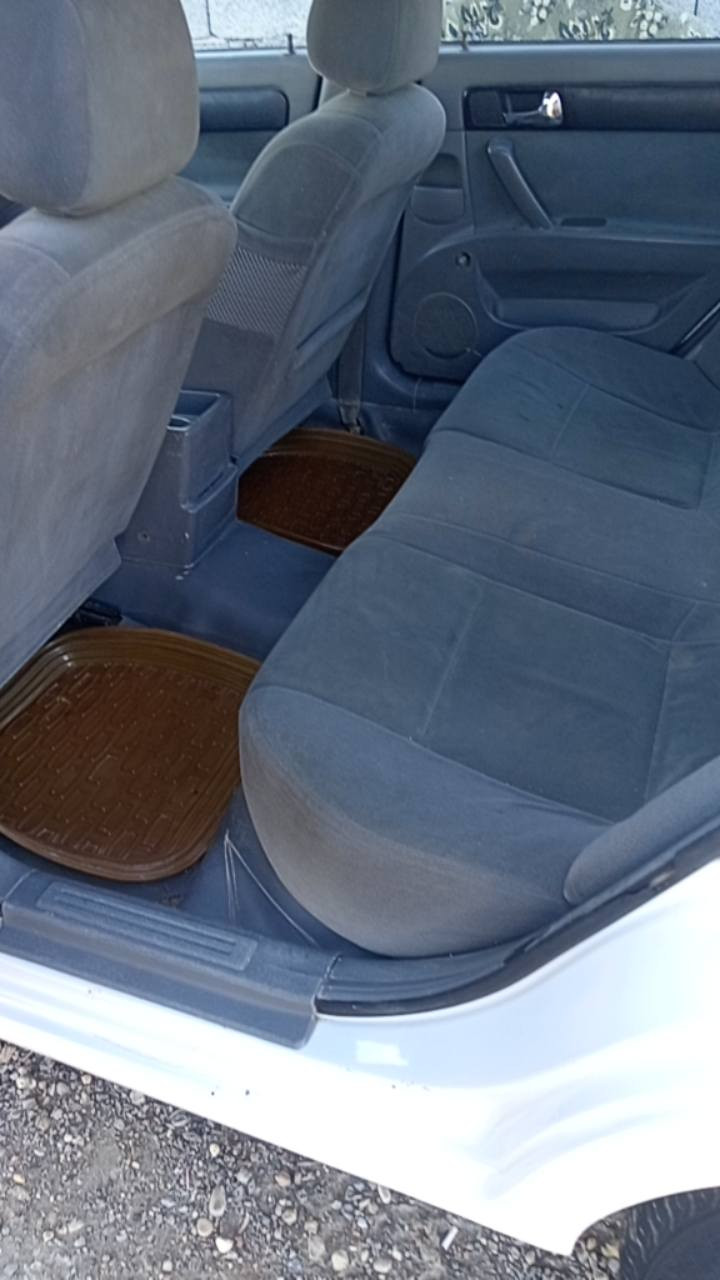 سلام وعليكم اوبترة مديل ٢٠٠٥ مصبوغة حزام سيارة خير من الله  رغم بغداد مشروع وطني موجد واسط قضاء العزيزية السعر ٦٤ وبيهة مجال بصيط ***********
