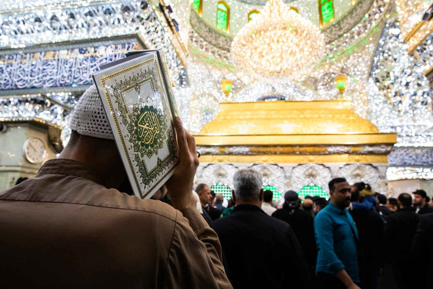 #حمله_جامع_الزهراء_ع🕌
       #بمناسبه_أعمال_ليله_القدر🤲
🌐#تعلــــن_حملتنا
 🌐  زياره إلى كربلاء المقدسة مبيت🛑
الذهاب #يوم_الخميس
..... سعر النفر (٧)الاف دينار
الذهاب الساعة 2:00 ظهراً⏰
العودة الساعة 5:00صباحا⏰
#التجمع_قرب_جامع_الزهراء
للحجز والاستفسار الاتصال
***********📲📲

أحمد صباح مسعود
