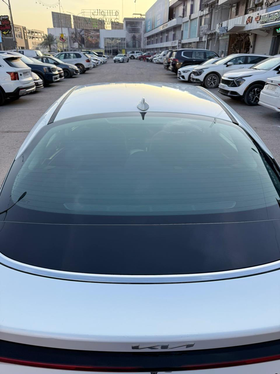 السلام عليكم :
🔺للبيع K5LXS
🔺دخول جديد 2025
🔺محرك  تنفس طبيعي 2.5
🔺ماشيه 30 الف ميل فقط
🔺لايت ليد
🔺شاشتين متصلات
🔺نقطة عمياء
🔺تحديد مسار
🔺شاحن لاسكلي
🔺اشاير بالمري
🔺اللون ابيض مميز
🔺مثبت سرعة تفاعلي
🔺السيارة نظيفة جدا وجاهزة لبيع ،رقم بغداد تحويل ثاني يوم 
🔺حادث سطحي بنيد وقبق جنطة مبدل  
🔺السعر : ١٩٥ وبيها مجال 
رقم الشاصي KNAG24J74S5316063
للتواصل : ***********
