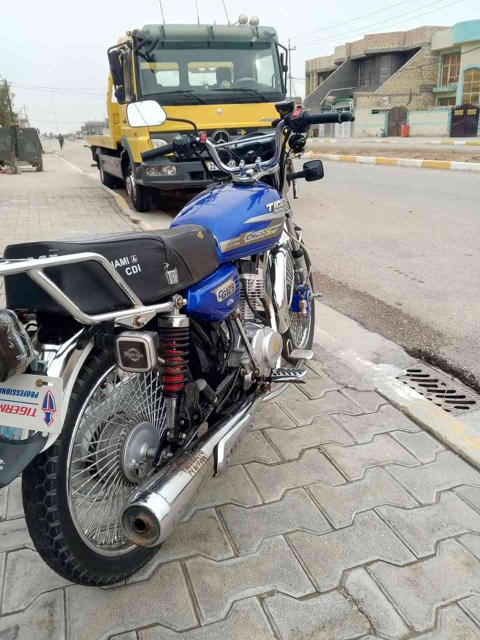 السلام عليكم تايكر 4كير موديل 24 مكفولة كفالة عامة عاوزهة  ترتيبات بصيطة الدراجة حلوة ونضيفه مثل ما واضح كدامكم السعر 550وبية مجال


**إذا كنت صاحب هذا الإعلان وتريد حذفه لأي سبب، رجاءا أرسل رسالة إلى الدعم الفني**