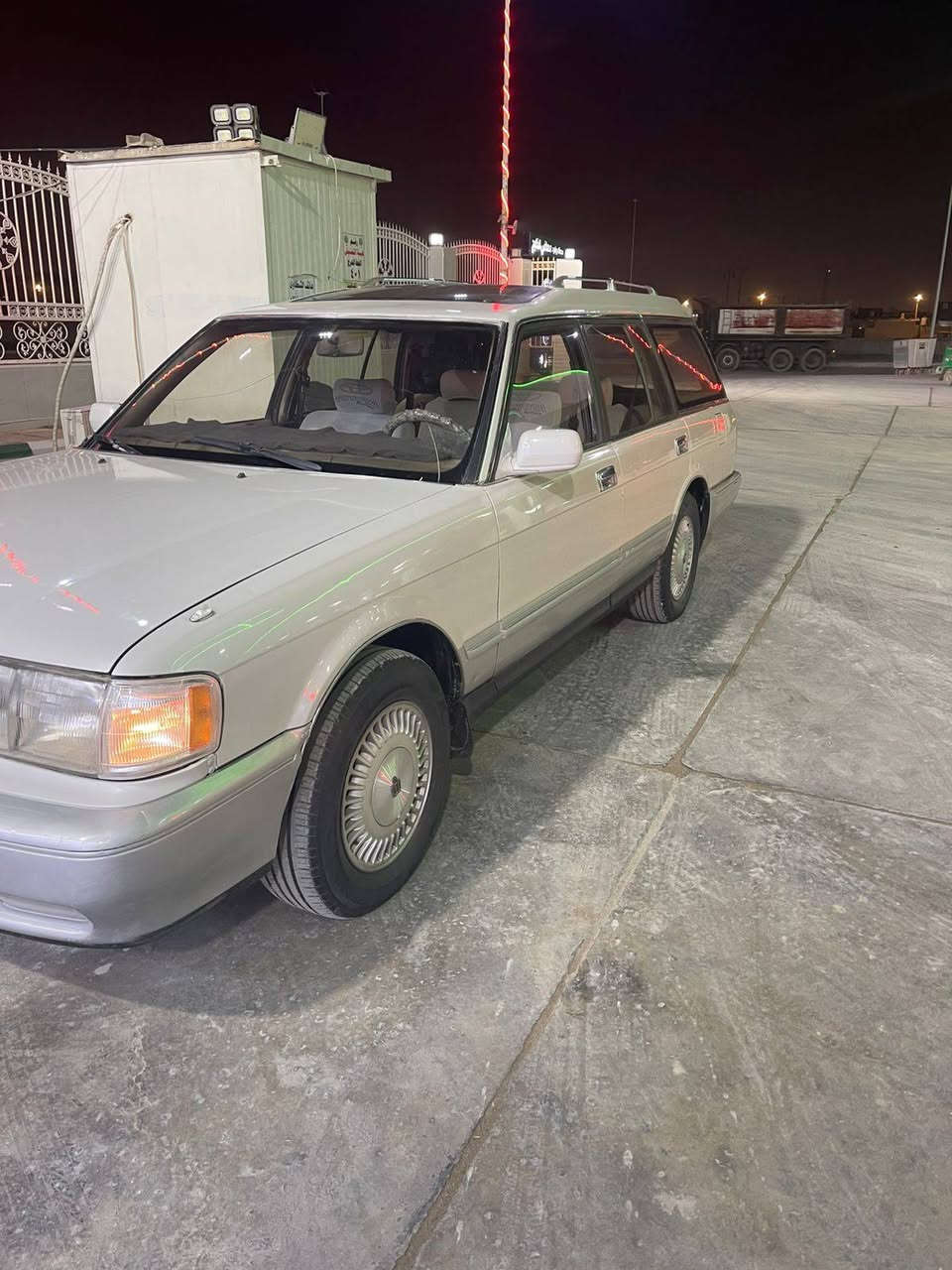 ارنب ستيشن سياره جاهزه وكفاله من الكص والنقل والضربه مكينه كير تبريد حداده تخم تاير  لايت زنون اصلي سعرها 70 وبيها مجال *********** بصره
