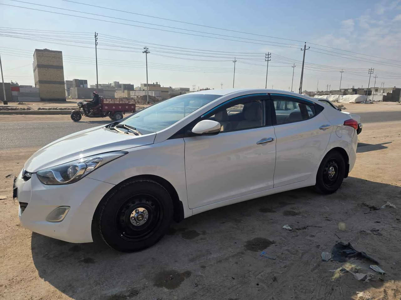 السلام عليكم هونداي النتراى 
موديل 2013 
محرك 1600كير مكفولة بيه قطعتين بدون دواخل 
سياره جاهزه من كير مكينه حداديه تبريد كهربائيات تخم تاير سياره ماذب عليه الف 
مكان نجف
السعر 110وبيها مجال
مكلف بل نشر رقم صاحب السياره *********** النجف, العراق
