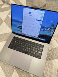 ماك بوك برو • M1 • نظيف كلش