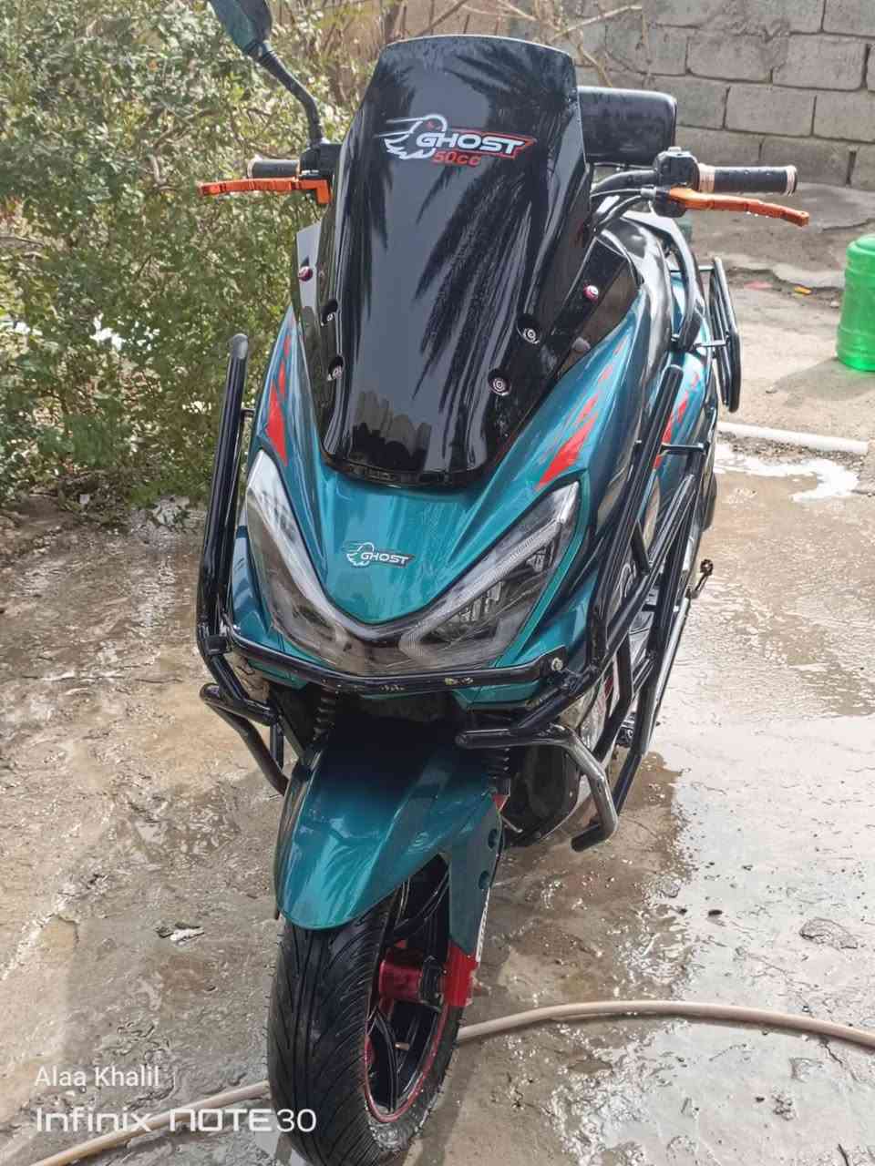 سلام عليكم دراجه نضيفه للبيع مكاني بعقوبة تقاطع ساده سعر 825 هاذ رقم ***********
