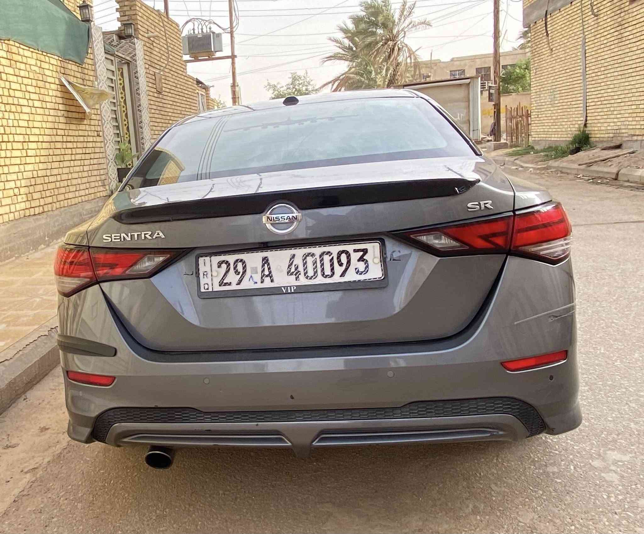 السلام عليكم، سيارة نيسان سنترا  2020 sr 
السيارة ممتازة  فقط البنيد مبدل الباقي كفالة 
المواصفات:

بصمة تشغيل بصمة ابواب 
رادار 360 
فئة سبورت 
كشنات جلد 
السيارة جاهزة . 
تحويل ثاني يوم 
السعر 125 وبيها مجال 

للتواصل ***********
مكان السيارة الناصرية،
