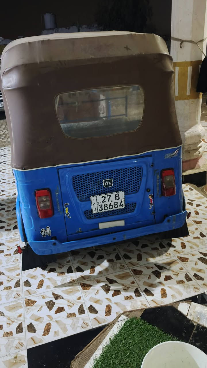 للبيع 22شهر 11يوم 25 كفاله محرك وكشره مضلع تكتك نضيفه مامتعبوه مال جناي تصال ***********
