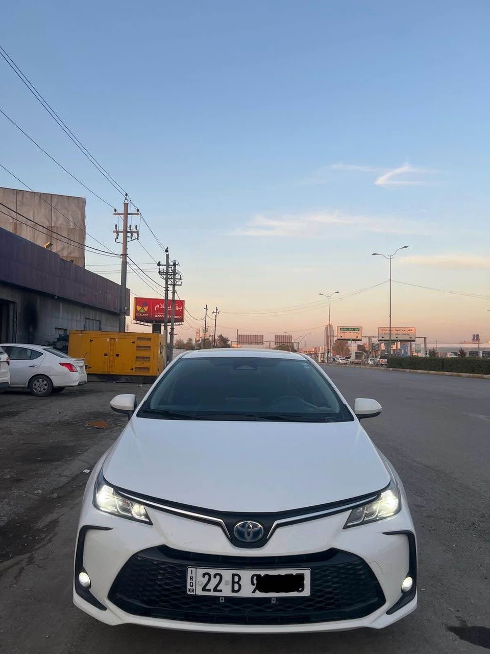 Crolla 2024 hybred 
سەیارەکە بێ سبوغە بێ لێدرانە صینیە شکل خەلیجیە 
فولل ماصفاتە سلایتە 
سحری ١٥٥ و مەجالێ کەم
*********** أربيل, العراق
