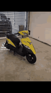 ماكس ثعلب جيتي ار
دراجه نضيفه وتخبل 
محرك ناعم ولاتنقيص ولا تبخير ولا دخانه
شلعه تشك الكاع 
كفرات نضافه ‎%‎100 صابغهن عله ايدي لجماليه اصفر 
تاير امامي خلفي جديد  
اشاير لد لايت عالي ناصي زنون 
الدراجه تتعب اتكول عليهه نضيفه 
العنوان بغداد 
سعر 500 وبيهه مجال كلش قليل او مراوس حسب القناعه 
رقم تليفون ***********موجود واتساب
