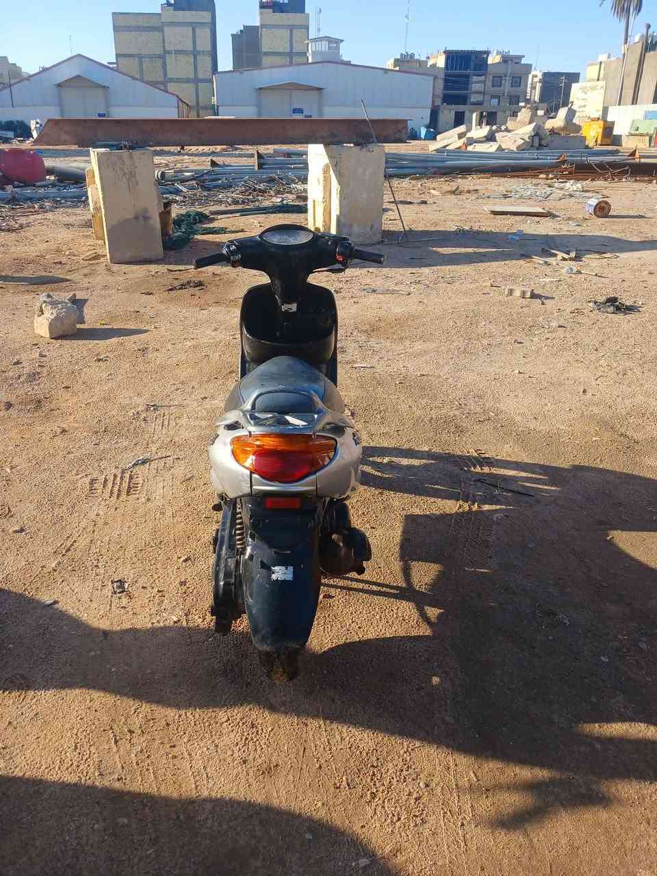 سلام عليكم دراجه اكزاز قديم موديل 2003 كفاله عامه سلف هندر كله شغاله وستان كهربائي كفاله عامه سعر خاص عنوان كربلاء حي العباس تواصل فقط رقم اتصال ***********
