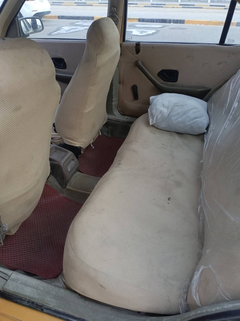 سلام وعليكم سياره حلو نضيفه البيع جاهزه ***********
