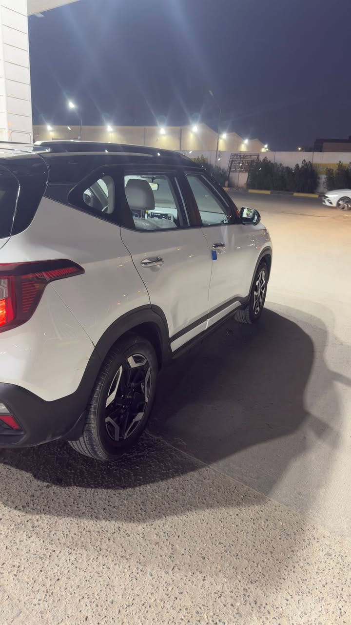 سياره للبيع  سياره بيها طكتين خفيفه  كلش 
سياره في وضع زيرو ماشيه 7 الاف باقي بيها 3تبديلات دهن مجاني في شركه محرك 1500 5راكب سياره رقم انكليزي بصره سياره تحويل ثاني يوم رقم هاتف *********** سعر خاص
