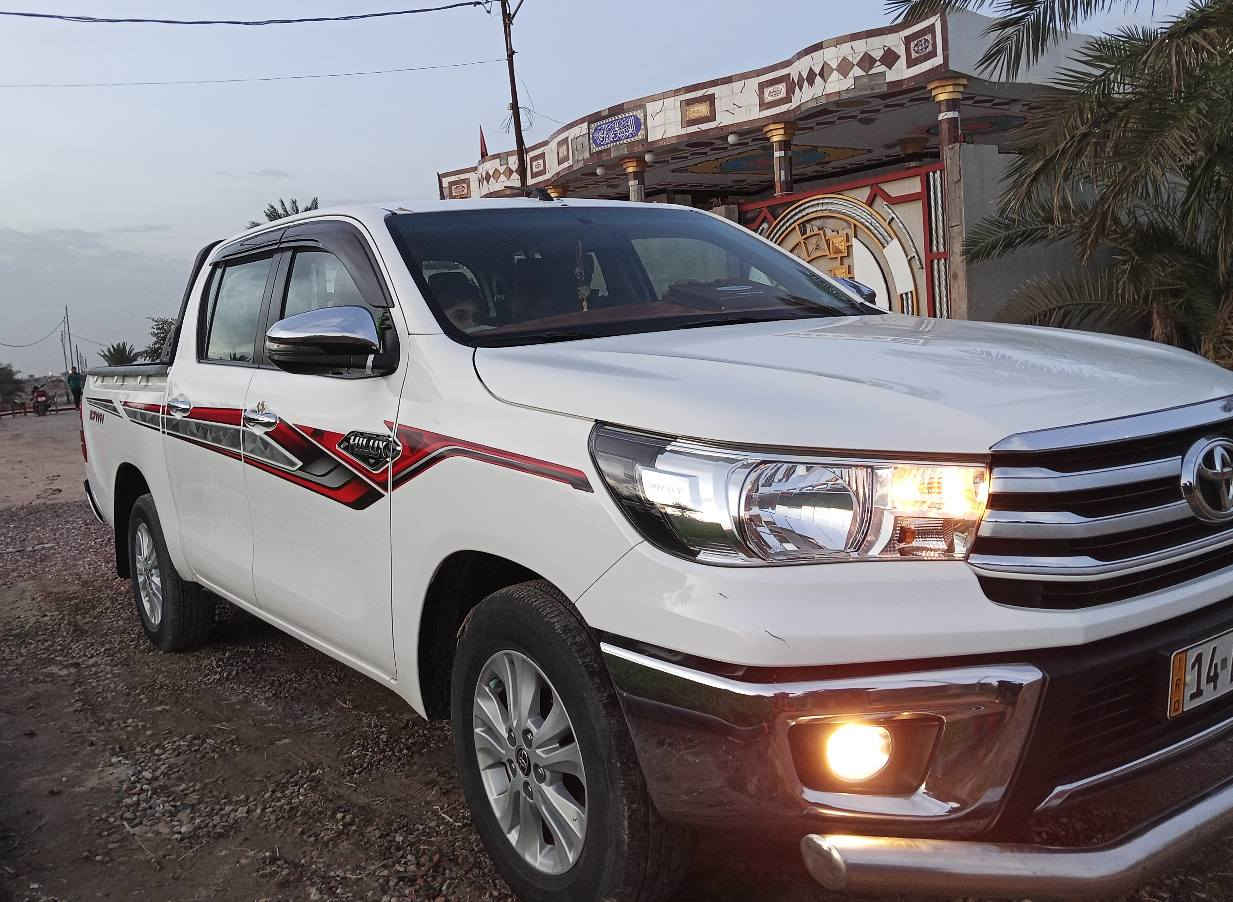 السلام عليكم ورحمة الله وبركاته بيكم هايلوكس ساز موديل 2023فول مواصفات كير أوتوماتيك
مكفوله كفاله عامة رقم بصرة بسمي السعر $280. 
الرقم الهاتف:*********** البصرة, العراق
