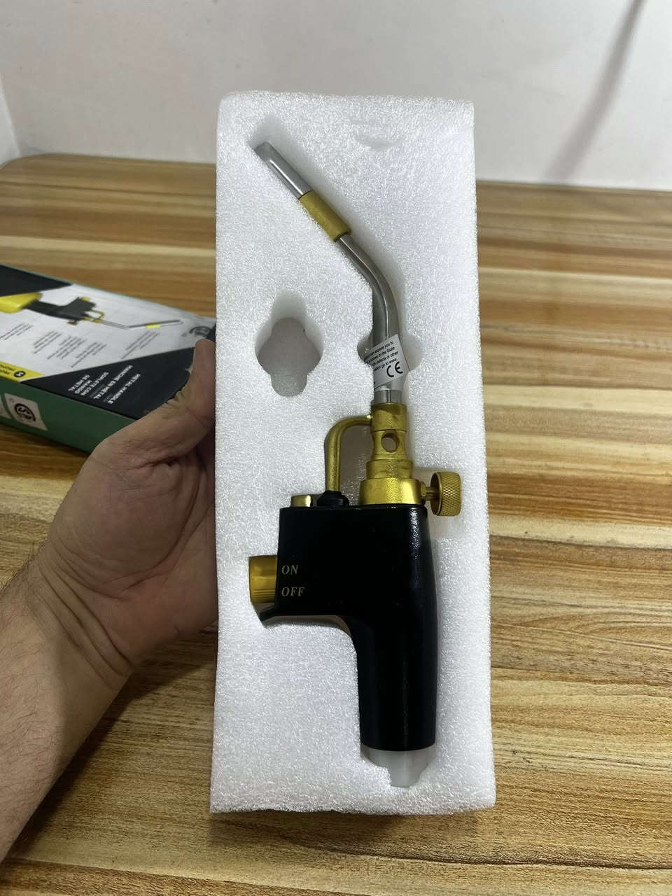 مسدس حراري جودة حلوة ثقيل بعدة بالووك
يفيد الحدادين السمكرية ❤️


**إذا كنت صاحب هذا الإعلان وتريد حذفه لأي سبب، رجاءا أرسل رسالة إلى الدعم الفني**