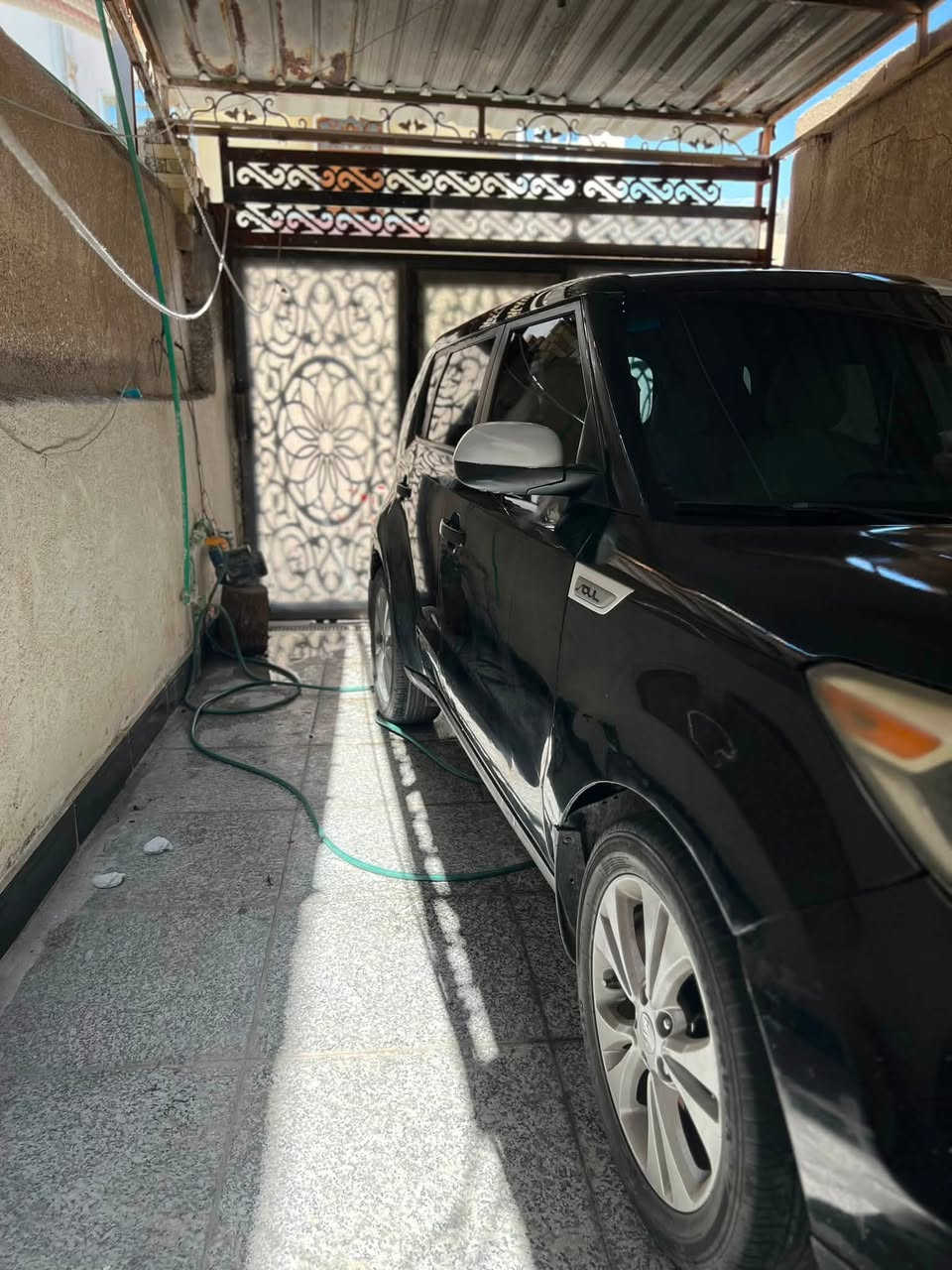 سلام عليكم كيه صول موديل ١٥ سياره جاهزه بيها جاملق فقط بدون داخل ايرباك كفاله بدون ايرباك شاشه كبيره داخل لونين بيه شويه جراد رقم بغداد مكاني بل بصره تبريدنا توكف شويه يضعف جاهزه وحلوه سعر ٩٥ بيها مجال رقمي ***********
