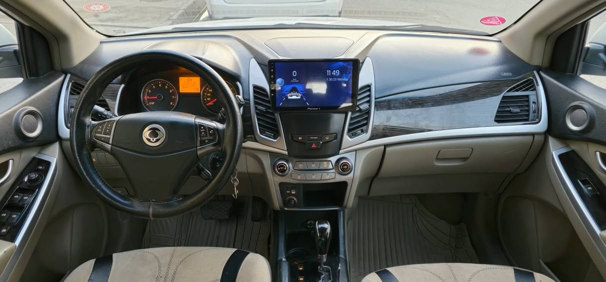 سانگوێنگ کۆراندۆ2015فول مواسە فات سلایت دەبڵ ئەکسل ئاوێنە شفت شاشەکامێرا حاسە مەکینە 20پەڵەیە ساردوپەڵەیە بۆیاخی هەیە سەنەوی بەسەرچوە هەزەوڕەقەمی تازەیە سعر{92}***********
