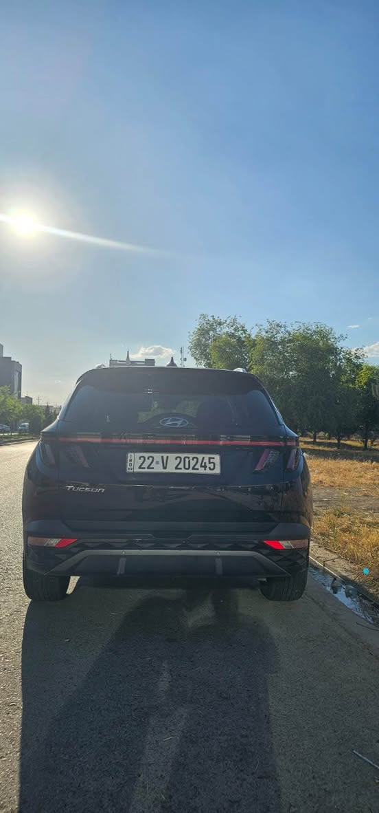 2024 HYUNDAI TUCSON, LIMITED 
بدون سبوغ ارباك بس ستيرن راجع بيلادى سعر ٢١٠ رقم موبايل ***********فول فول مواسفات محرك ٢.٥ بدون توربو أربيل, العراق
