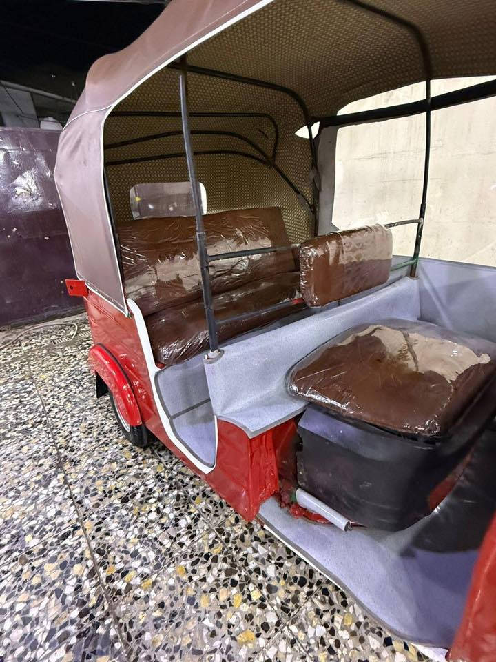 سلام عليك تكتك لبيع مديل ١٩تكتك حلوونضيفه سعر٣وبيه مجال قليل تصال ***********
