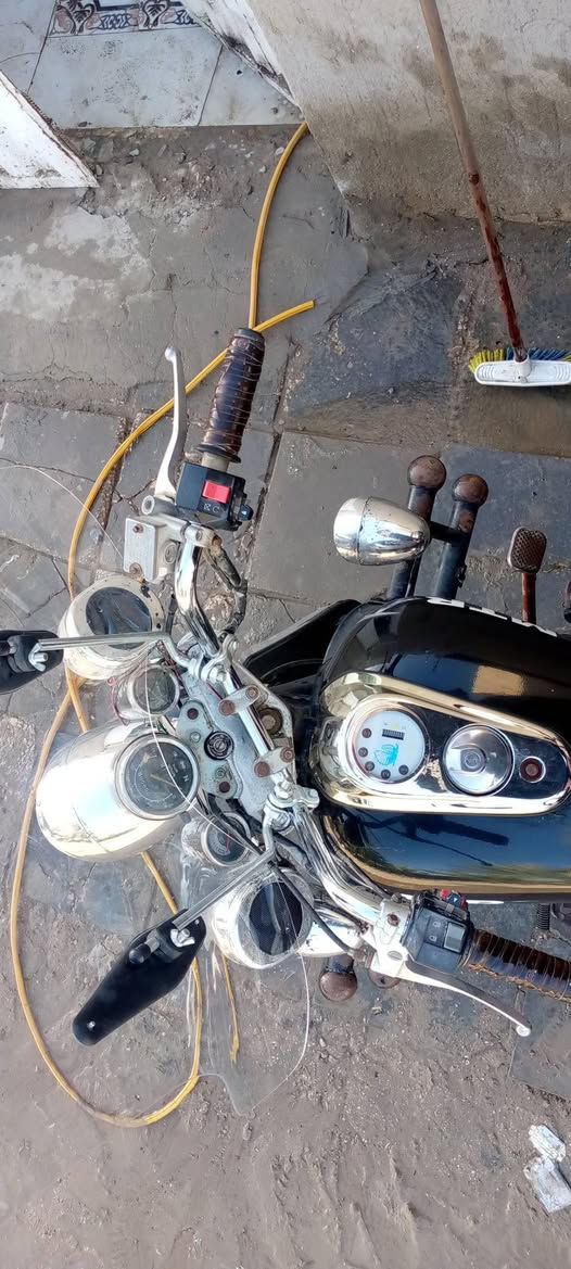 السلام عليكم 
اعاده النشر لل مرة الثانية بسبب الاوعود الكاذبة 
ستوته MTR حلوه ونضيفه رقم انكليزي ب اسمي سنويه 2025 تصقط بل 2030 ستوته لل شغل قويه ولل جمبزة تخبل مديل 14 شاصيها يخبل وبي الوحه مال رقم الشاصي بديها قوي محرك يخبل شلعتها بعد احلى كهربائياتها كلها شغاله من البدايه لل نهايه السعر 1.800 وبيها مجال لل طيبين وما يتعبوني رقم التواصل فقط واتساب ***********
