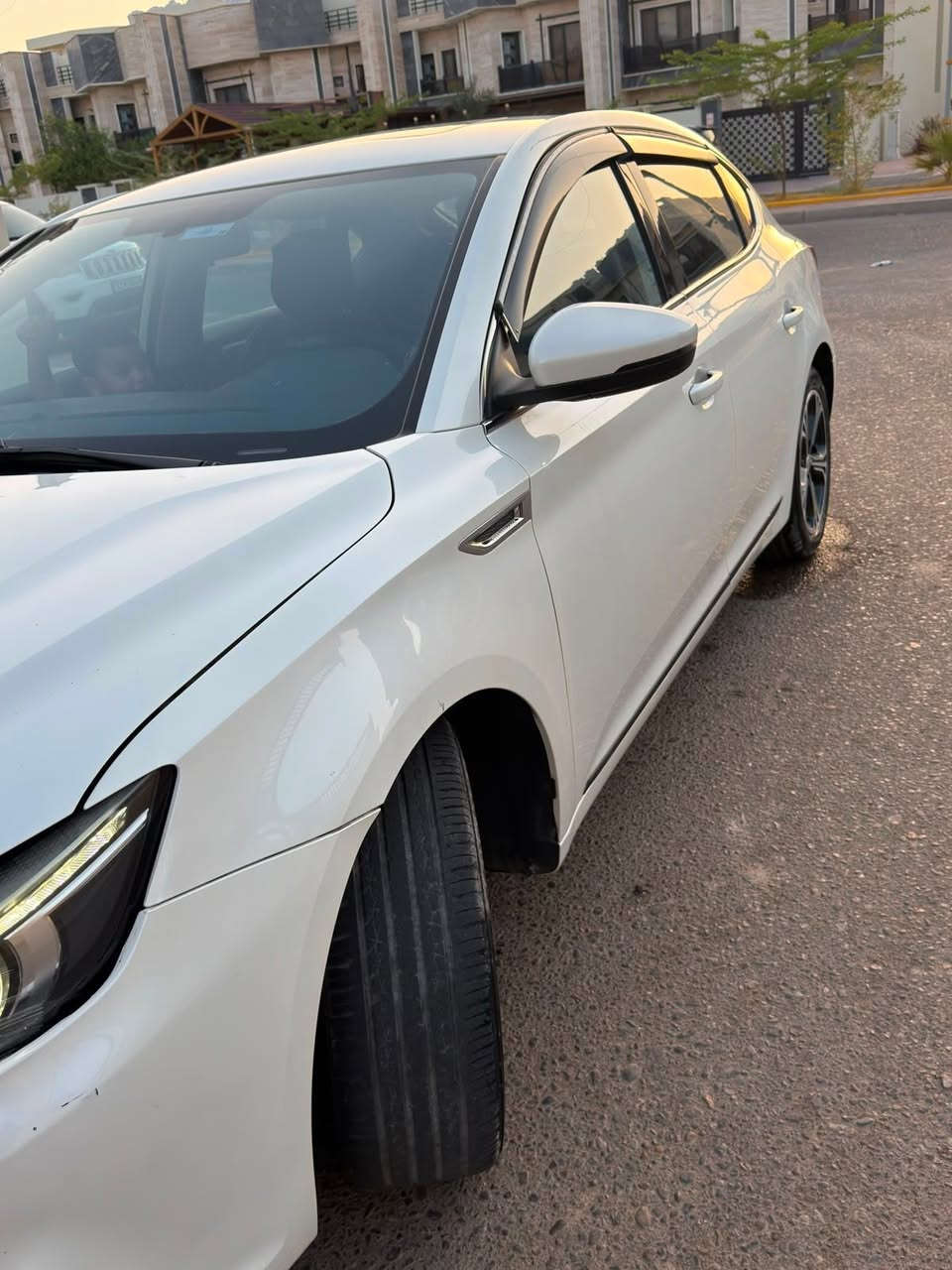 MG6 سيارة
موديل 2022 .

اللون ابيض 

رقم اربيل الجديد

خليجي

4 سلندر 1500 تيربو 

فول تحكمات بالأستيرن مثل شفتات السرعه وتحديد السرعه والتحكم بالموبايل والشاشة.

فتحة سلايد روف 

بصمة تشغيل 

حساسات خلفيه

ماشية 100 الف كم

الضرر: جاملغ الايمن مصلح PDR و جاملغ الايمن الخلفي بارد على كد شبر 

مكان السيارة البصرة 

السعر 110 و بيهة مجال السياره ب اسمي تحويل ثاني يوم

***********
