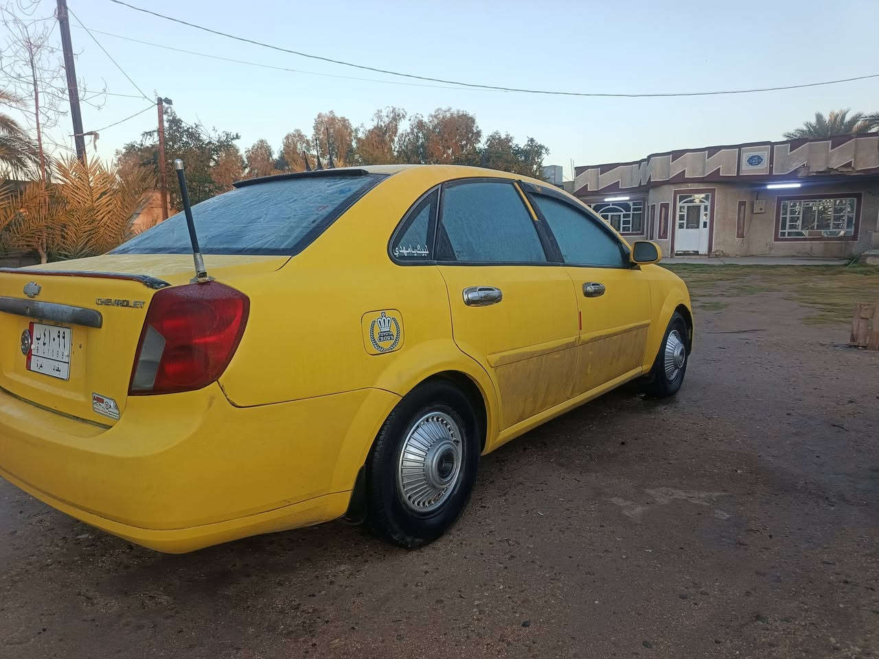 اوبترا ٢٠١١ شركه عامه اصفر بلاد
محرك جديد صارله ٣ اشهر مبدل زيرو شديته 
كير ومحرك وصدر وتخم تاير بلكات نوزلات حساسات كله جديد ومكفول سيارة مال بيت مجنبزه تخبل  حته ممشتغل بيه من بيت دوام كفاله عامه ترايك لسعوديه سياره كبل لشارع تخبل داخله جدا جديد ومدوشمه 
بيه طخه جمالغ خلفي فقط ومصبوغه لان ابومصلحه يعرف الاصفر كله يجرد صبغته جماليه وموجود صوره قبل صبغ سياره بل واقع بعد احلى خيرر من الله ضروف حكمت ابيعه وبلعافيه على يشتريه 
سنويه ٢٧ تنتهي مصفره هيئه 
مكانه بغداد شعله سعره ٧٠ 
جماعه ٦٠ اترجاك لا تعلق سياره مصروف عليه هواي مو تلزك وكلش نضيفه 
***********
