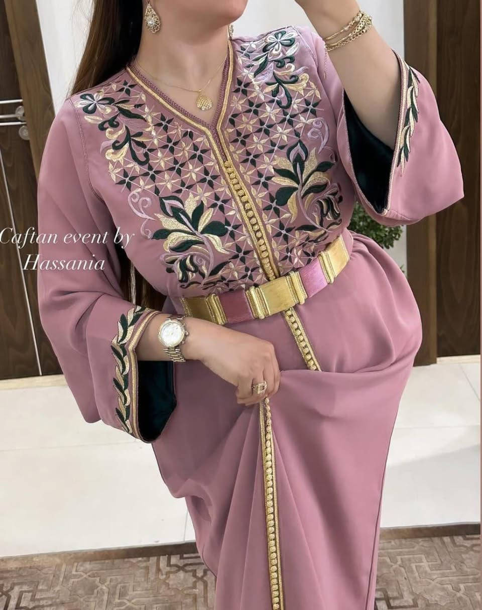 ديما الجديد👗👗👗👗👗
🔸️لعشاق قفطان المغربي و النخوة و الطلة الجميلة 

🔸️قفطان ملكي
مخدوم ثوب كريب حرير 
🔰مخدوم بالطرزة الرباطي ومخدوم بالسفيفة والعقاد خدمه لمعلم وبلمضمة 
🔸️المقاسات
M L XL XXL 
🔥🔥🔥🔥                                                  🔸️ توب كريب  جودة الاولى ممتاز  💯                                                               💫🔸️ أكادير, أكادير إداوتانان


**إذا كنت صاحب هذا الإعلان وتريد حذفه لأي سبب، رجاءا أرسل رسالة إلى الدعم الفني**
