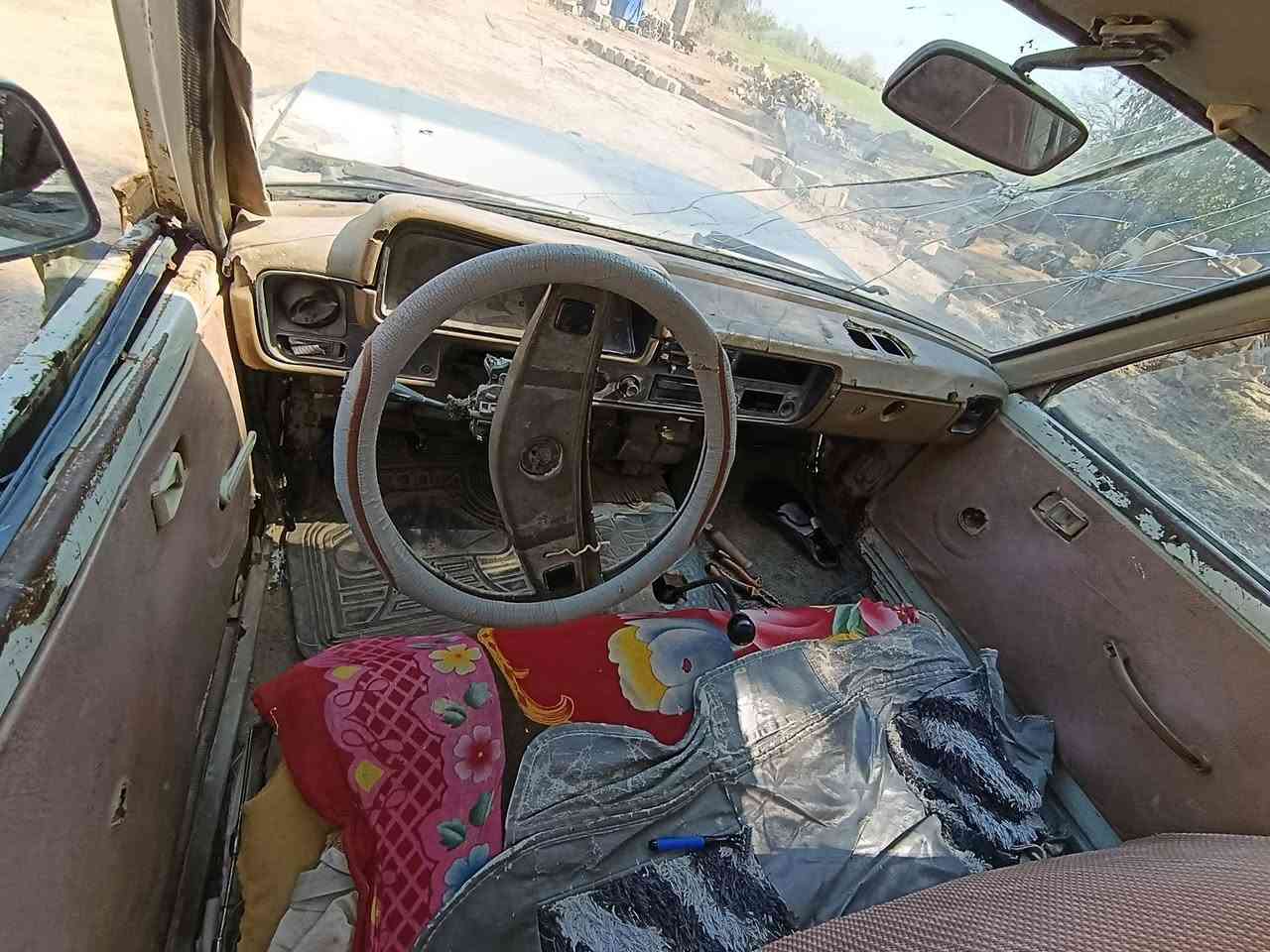 مكلف بل نشر لحد يراسلني هاذ رقم صاحبها سياره شغاله كير ومحرك كلشي مابيها ‏‪0782 416 7535‬‏
