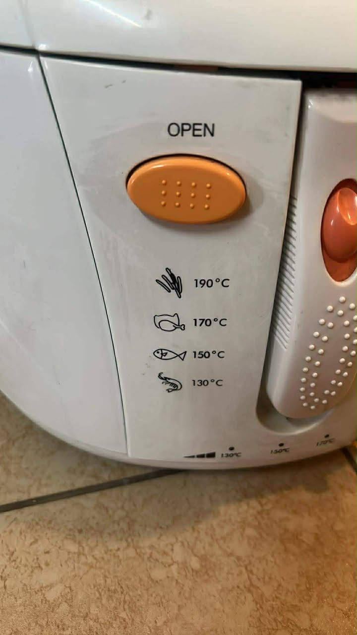 قلايه ماركه تشتغل جهتين ب35 وبيهه مجال مستخدمه مره وحده


**إذا كنت صاحب هذا الإعلان وتريد حذفه لأي سبب، رجاءا أرسل رسالة إلى الدعم الفني**