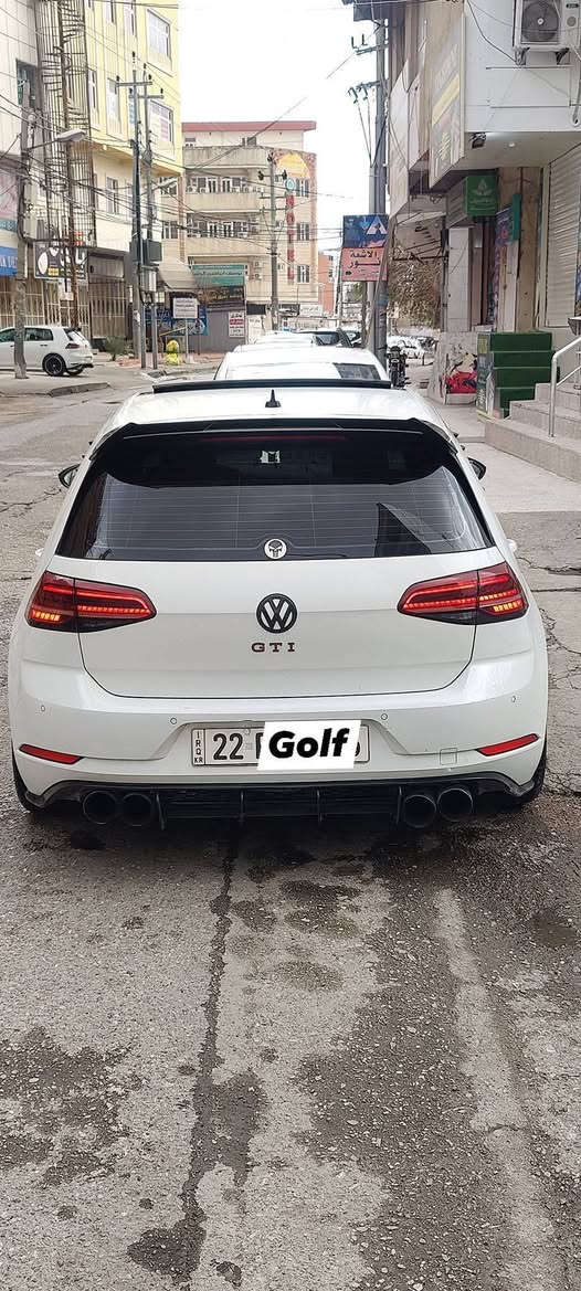 سلام علیک
کولف clup sport)tcr) کلپ سپورت  gti 2019 تربو 20
 خلیجی فول مواسفات کیر محرک توربو ئار R
پانوراما کوشن الکانتارا داون پایپ شوت کولر سالنصا صوت باک فایر ..... کامل سپورت ماپ 4
سیارە کلش نضیف کلش بشرط کیر محرک
صبوخ بونید واحد چامرلخ فقد
ماشیە km93
سعر 178$ شویە مجال
مکان سلیمانیە 
***********
