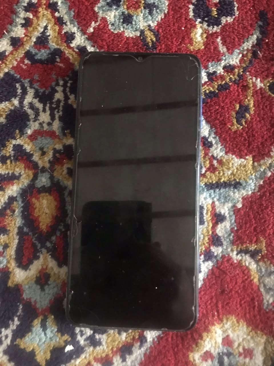 تليفون للبيع كلش حلو ونضيف هاي الفطور البي بل لزكه الشاشه الاصليه ما بيها شي جهاز كلش حلو سعر ٧٠ وبي مجال حك الجيه


**إذا كنت صاحب هذا الإعلان وتريد حذفه لأي سبب، رجاءا أرسل رسالة إلى الدعم الفني**