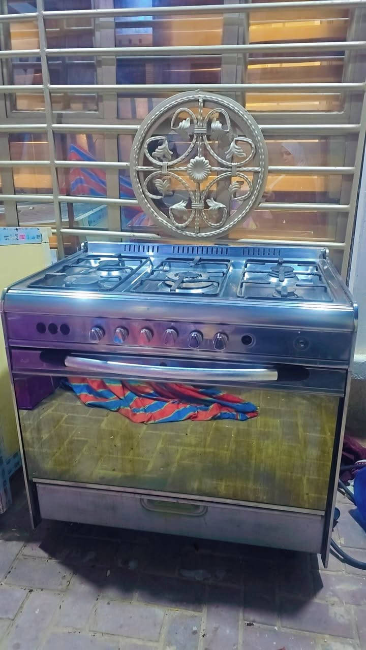 طباخ ٥ اعيون نظيف وشغال فرن وعيون ب٣٠٠ وبي مجال مكان شارع فلسطين


**إذا كنت صاحب هذا الإعلان وتريد حذفه لأي سبب، رجاءا أرسل رسالة إلى الدعم الفني**