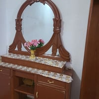 ميز • غرفة نوم • كوفه