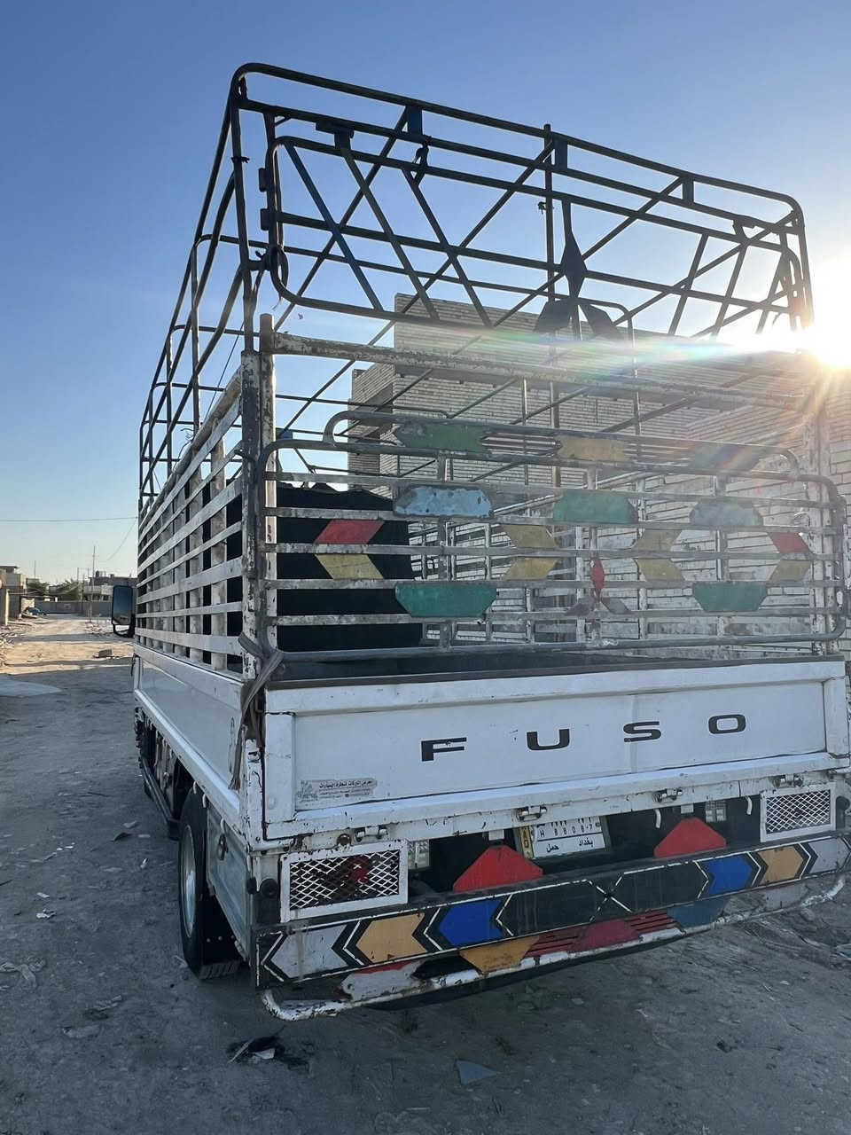 السلام عليكم اخوان كنتر للبيع  2017  مكفولة عام على وضع الشركة تبخير وتنقيص بسيط
  سعرها 225
 سنوية لل 28 رقمها بغداد 
***********
