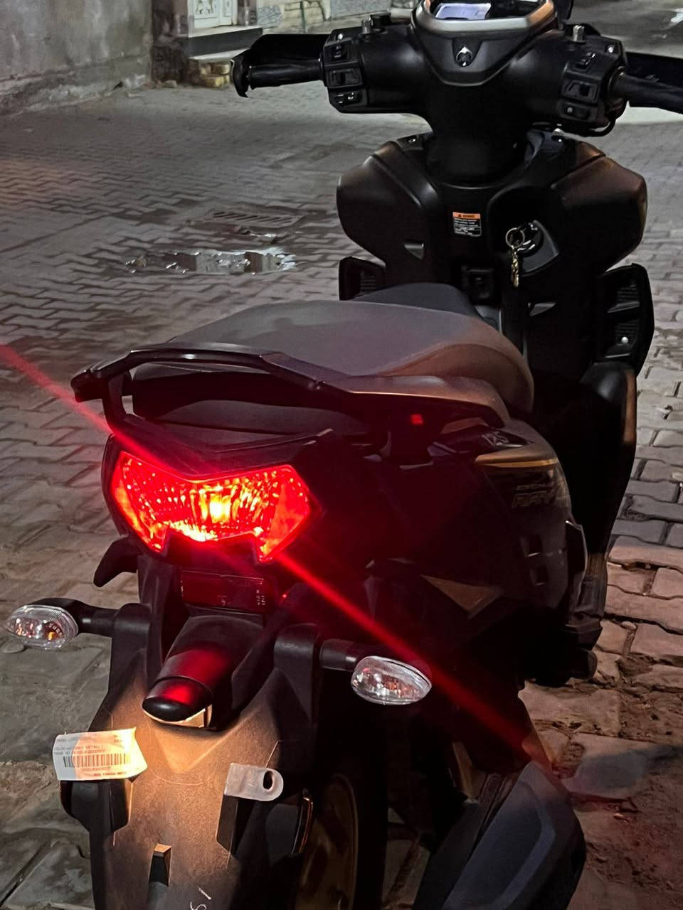 🚨 للبيع دراجة نارية 🚨

🏍️ النوع: زت ار لون اسود 

📅 الموديل: 25

📍 الممشى: ماشية 1000

الدراجة نظيفة كلش، استعمال شخصي ومحافظ عليها،

مابيها أي حادث ولا صرف، سويجين غراضها كاملة✔️

بس مكاتبة  .

💰 السعر: 2200 مليونين و200

وقابل للتفاوض 

📞 اللي ناوي يشتري يدك خاص أو يتصل: ***********
