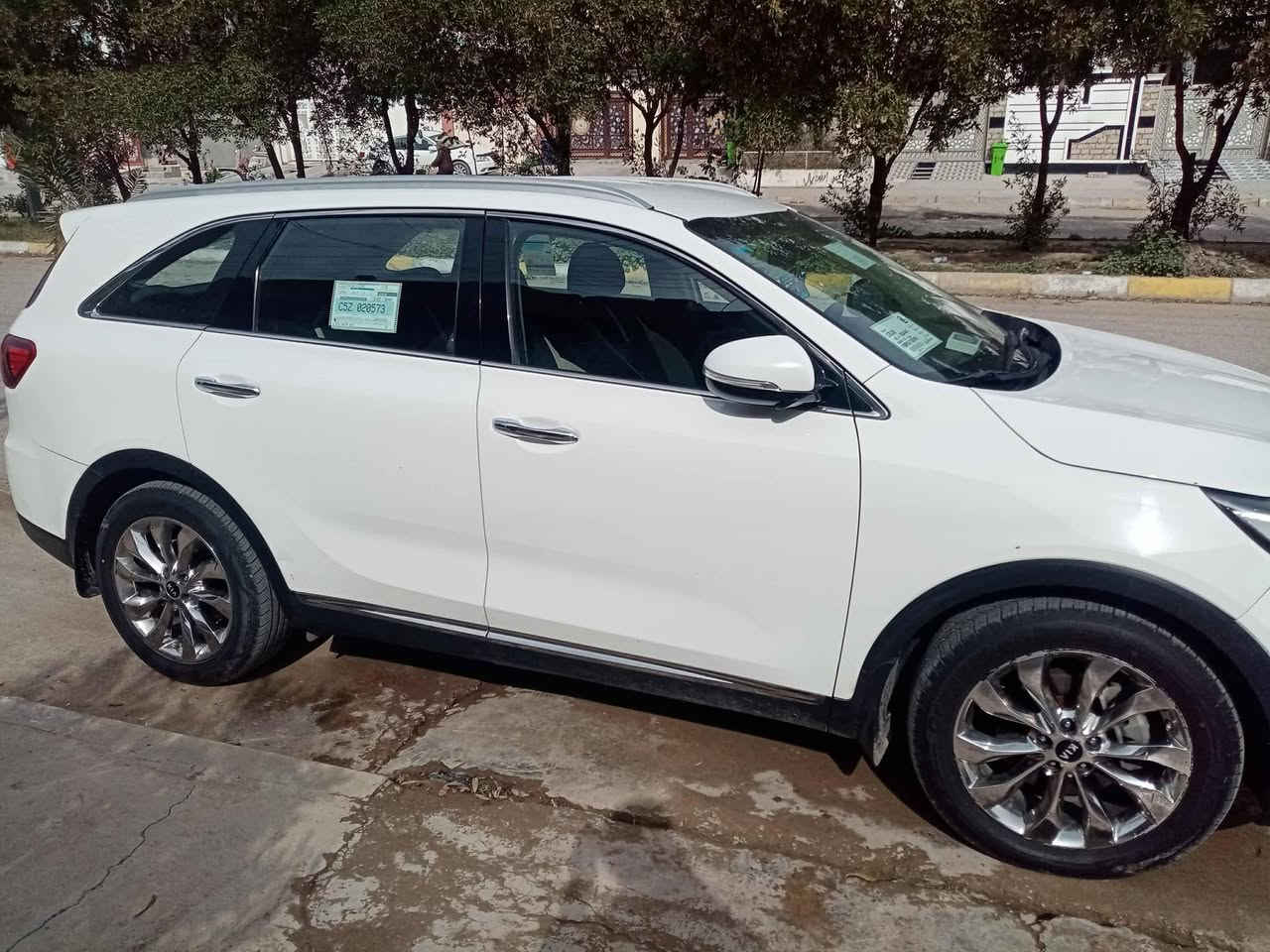 السلام عليكم
سورنتو ٢٠١٨ بلاد 
للبيع 
خليجي 
مكفول منل دعامميه للدعاميه بس بيهه صبغ شببر بل جاملغ جهة السايق كما موضح في السونار أدناه 
مواصفاته
٦سلندر غير مفتوح ٣.٥
بصمه
صندوق كهرباء
كشن كهرباء 
جلد مدوشم جديد
شاشه
كامره خلفيه
حساس امامي خلفي
لد امامي وخلفي
ويل كروم
مري شفط
برده جانبيه
نضام ترحيب
تبريد ٣قطع مركزي
٧راكب
تخم تاير جديد
باقي لمواصفات معروفه
سياره بدون اي نقص تفيد للجاني
رقم بغداد انكليزي 
تحويل ثاني يوم
مكاني ديالى بعقوبة حي التحرير
سعرها٢٣٥
للاستفسار ***********
