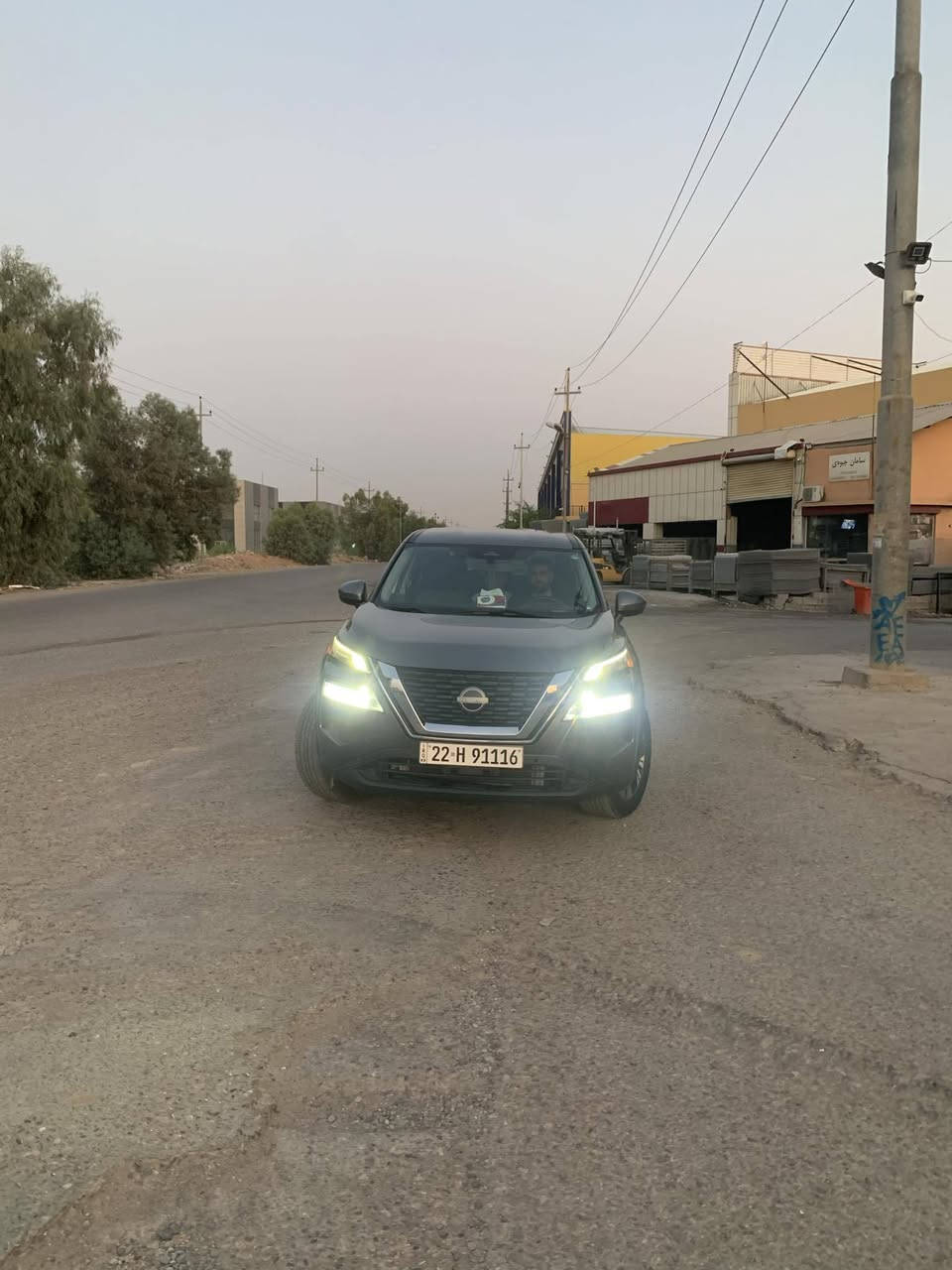 سلام عليكم نيسان روج۲۳  sv قطعتين بدون داخلي***********
***********
