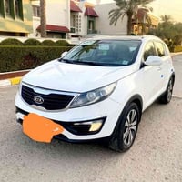 سبورتج ٢٠١٢ رقم بغداد السيارة فول خليجي محرك ٢٠٠٠ دوش مكفوله من كلشي ا...