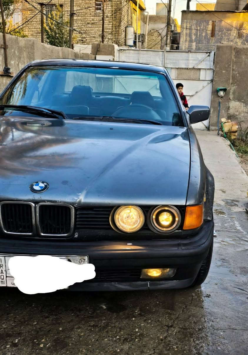 السلام عليكم بي ام 735 للبيع السعر 37 وبيها مجال كلشي بيها بلادي تخم  فقط عوزها صبغه لانو صبغتها بلادي بس شوفت عينك تعبانه ترايك للكعبه راسلني وبالخدمه رقم صلاح الدين تحويل ثاني يوم مكانها بغداد


**إذا كنت صاحب هذا الإعلان وتريد حذفه لأي سبب، رجاءا أرسل رسالة إلى الدعم الفني**