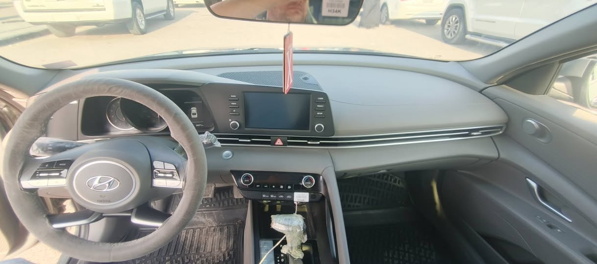 السلام عليكم النترا 2023 زيرو وارد امريكي تقرير امطار لون اسمنتي كفاله عامه استخدام شخصي بيدي ستورتده صارله عندي ٦ اشهر الله يشهد مابيه كلشي شرط اي عيب انا اتحمله فول مواصفات رادار+دحديد مسار+ سياقه ذاتيه+ توقف عن الخطر الأمامي+ كاشف نقطه العمياء+تحكم ستيرن جهتين + ثلاث وضعيات قياده+مانع نزلاق ذكي ماعده فتحه السعر 164$ وبيه مجال ***********
