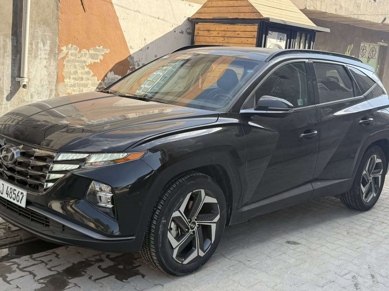 السلام عليكم توكسان وارد امريكي 3 قطع صبغ سياره فول الفول ماشيه 40 السعر 188 مكان سياره بغداد المحموديه ***********
