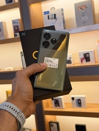 Relame GT6  256 GB 120 hz 120 W  الجهاز نضيف ويا باكيت وكفر بدون شاحنه...