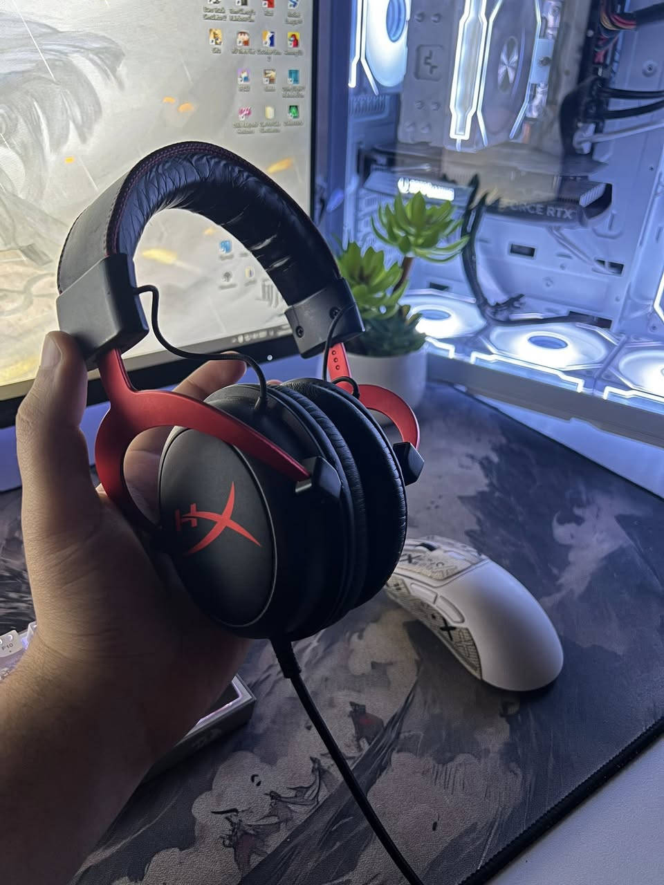 السلام عليكم اغراض للبيع
مايك هايبر اكس دو كاست ووياه الاستاند مالتة المكتبي
والستاند المتحرك من شركة فانتك
ووياهن الكراتين مالتهن سعرة 65 الف هو والستاند

سماعة هايبر اكس كلاود تو نظيفة كلش وياها الكارتونة مالتها والمايك مال السماعة وكارت الصوت 
سعرها 55 الف

كيبورد ريد دراكون fizz نظيف جدا ووياه الكارتونة مالتة والسوتشات الاحتياط وكلشي سعرة 25 الف

ماوس ريد دراكون كوبرا مستعمل قليل جدا ووياه الكارتونة مالتة ب15 الف

كيس من شركة ماس ابيض يجي وياه 4 فانات مستعمل قليل كلش وما بي زلغ واحد
سعرة 45 الف

مكاني بغداد البياع 
متوفر واتساب واتصال ***********
