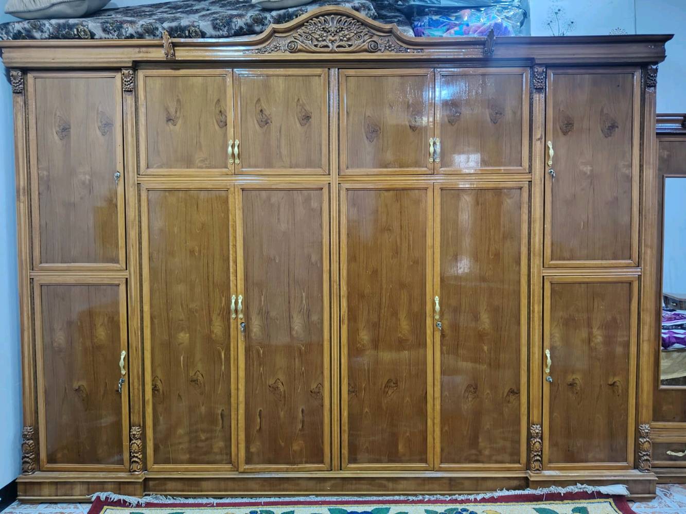 السلام عليكم غرفه نوم حطاطه تفصال ثقيل نظافه كدام عينك مع دوشك طبي الاصلي المكان الرمادي الجمعية للعلم تفصالها مو سوكي للتواصل ***********