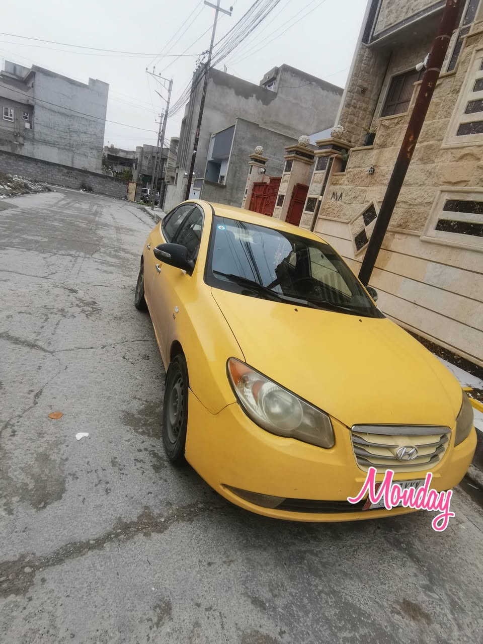 لنترا 2009 للبيع رقم بغداد  بيها بس جاملغ اليسار بدون دواخل ما متواجد ع الفيس الرقم *********** المكان موصل
