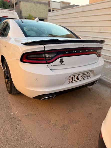 ♦️دوج جارجر بلاك توب امريكي♦️
الموديل .2023  اصل 

(الاصدار الاخيرررر)

اللون .ابيض 🔺
المسافة المقطوعة 40. الف mi
حجم المحرك 3600

السيارة كلين تايتل كفالة عامة 🚘 

مواصفات السيارة ..
-كامرة خلفية دوارة HD
-لايتات زنون وكالة
-تشغيل عن بعد 
-كشنات حضن مع تحكم كهرباء
-حساس خلفي
- بلوجكترات زنون لد امامي 
-شاشة كبيره مع نضام GPS
-مري جانبية هيتر مع عاكس الضوء
-نضام USB- كامل 
-تبريد قطعتين
-بصمة ابواب 

مكان السيارة بغداد 🫵

اي استفسار الاتصال. متوفر وتس اب 
                                     ***********
