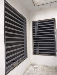 حداده الصادق باسعار تنافسيه مستعدون كافه انواع الحداده🧑‍🏭  ابواب🚪 شباب...