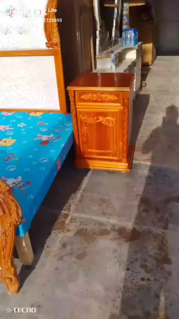 يوجد توصيل بغداد وخارج بغداد هاتف ***********
