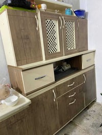 كاونتر خشب • شارع ابو علي • قرب مضيف الفريجات