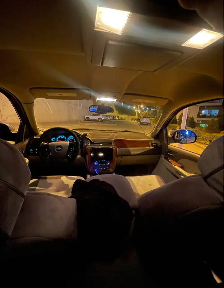 فرۆشتن تاهۆ 
‎مؤدیل 2009 قەپات مواسەفات
‎رەشی قەتران لۆک لۆکە ساغ ساغ 
 ‎سعری 67 گلا  
‎کوشن کارەبا 
‎‎۳ ریز کوشن  
‎شاشە ئایپات 
‎گێر لەسوکن سپۆرت 
‎هەمو گیانی بەشەرت گیر مەکینە بەشەرت
‎  موشتەری تەلەفون بکە فایبەر واتس ئەپ لەسەر ئەم ژمارەیە
***********
